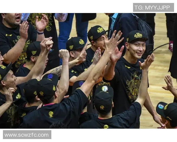 新疆与广东总决赛精彩回顾视频全程播放及精彩瞬间分析